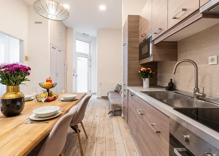 Monnalisa Basilika Breathless View 3 Bedrooms Luxury Flat Free Parking Upon Reservation Apartament Budapeszt