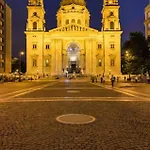 Monnalisa Basilika Breathless View 3 Bedrooms Luxury Flat Free Parking Upon Reservation ブダペスト